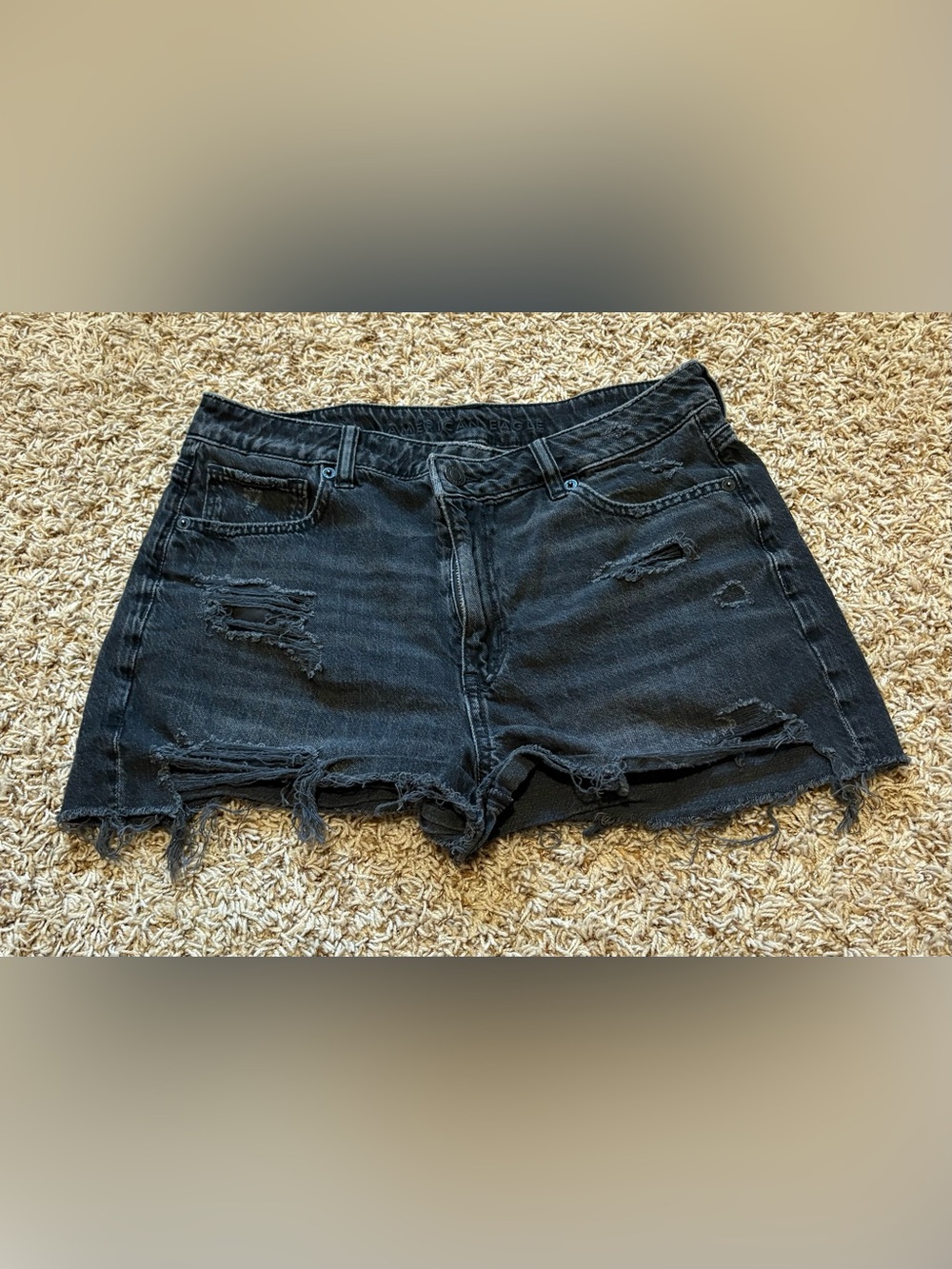 American Eagle Mom Shorts Black Distressed Jean Shorts Womens size 8